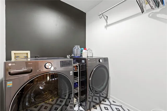 $550,000 | 15826 Maple Street, Overland Park, KS 66223