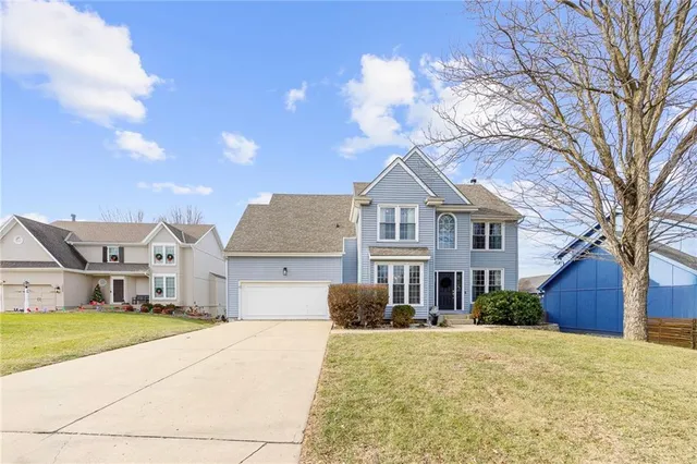 $550,000 | 15826 Maple Street, Overland Park, KS 66223