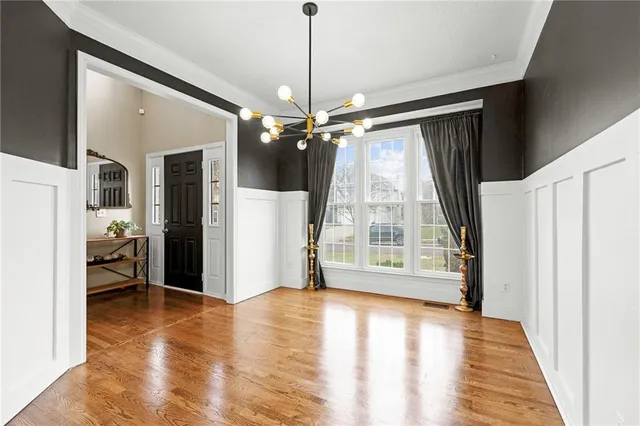 $550,000 | 15826 Maple Street, Overland Park, KS 66223