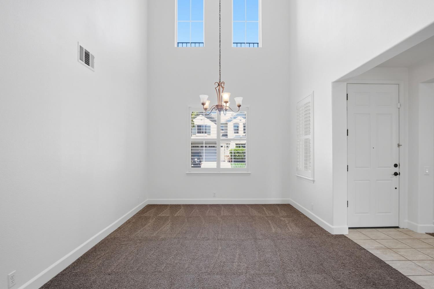 1224 CAVALAIRE Court Merced, CA 95348 - Photo 7 of 33