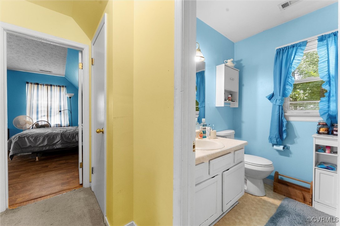 7306 Full Rack Drive Midlothian, VA 23112 - Photo 25 of 32 Bathroom featuring vanity and ensuite bathroom