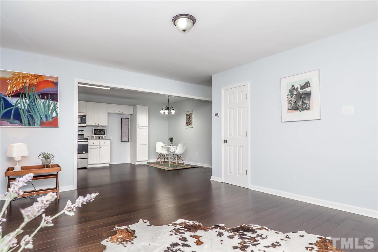 6007 A Whitaker Lane Raleigh, NC 27603 - Photo 6 of 25 Gallery Image 6