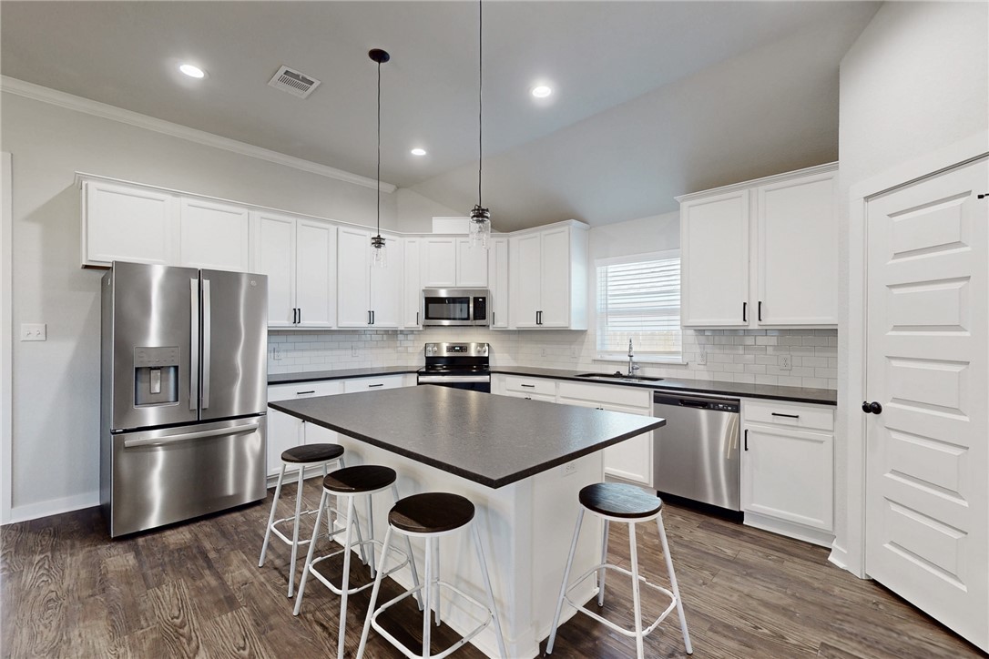 1925 Cambria Drive Bryan, TX 77807 - Photo 16 of 31