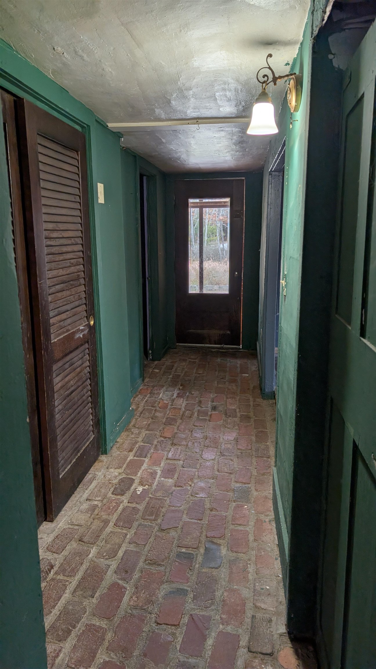 281 Hodgdon Road Weare, NH 03281 - Photo 10 of 39