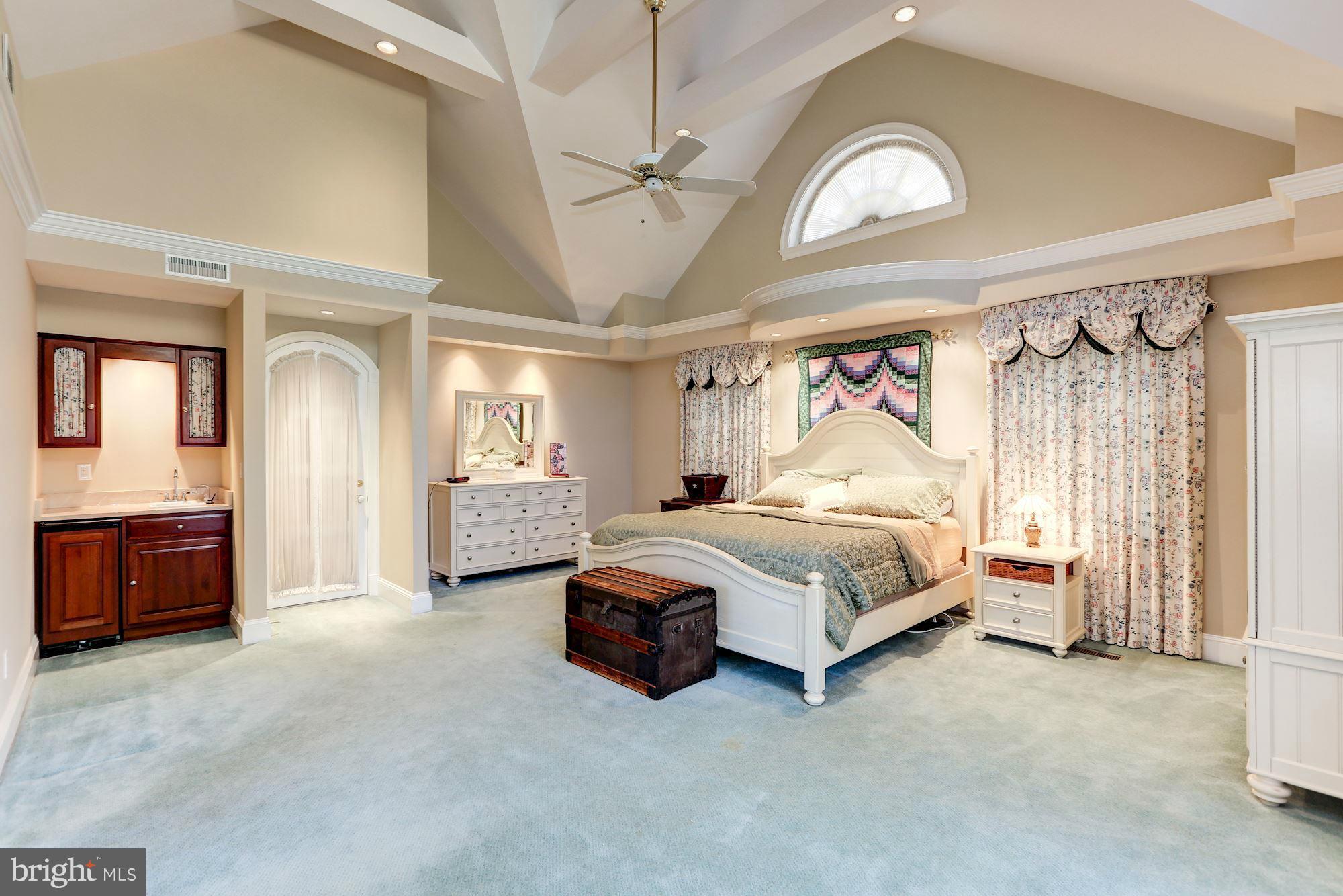 15401 Spring Meadows Drive Germantown, MD 20874 - Photo 16 of 27 Bedroom (Master)