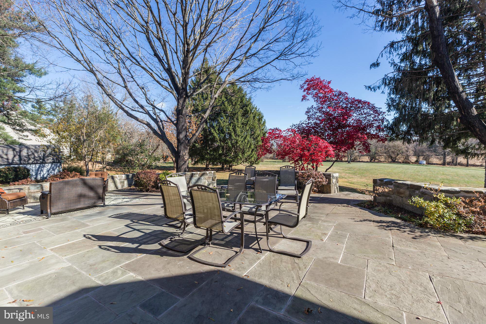 15401 Spring Meadows Drive Germantown, MD 20874 - Photo 27 of 27 Exterior (Rear)
