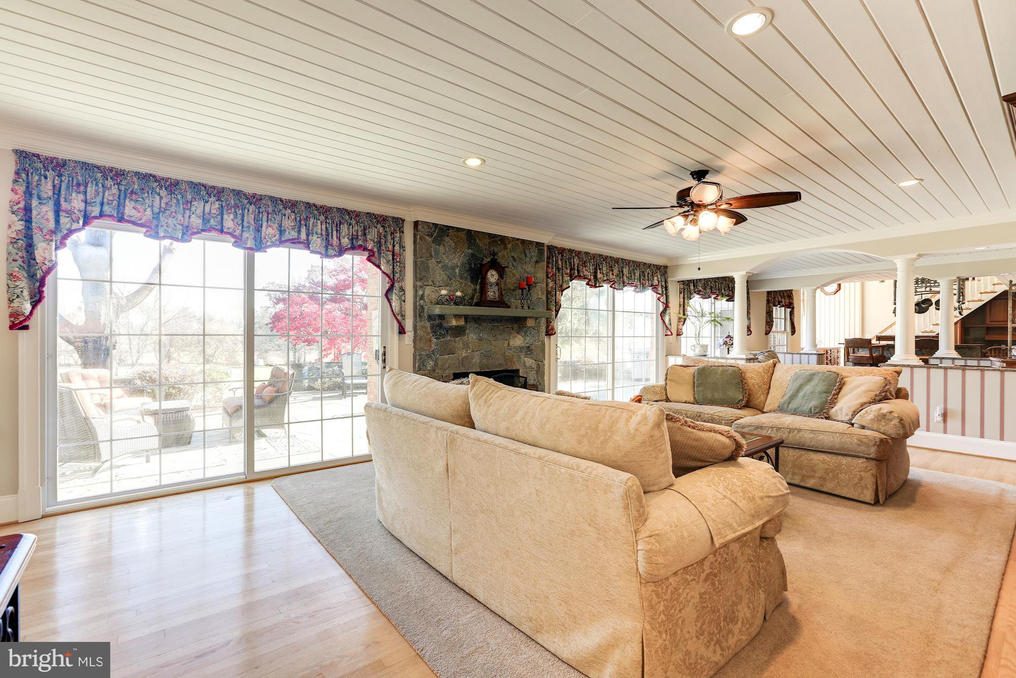 15401 Spring Meadows Drive Germantown, MD 20874 - Photo 7 of 27 Interior (General)