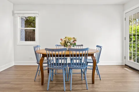 $599,000 | 33 South June Terrace, Lake Forest, IL 60045