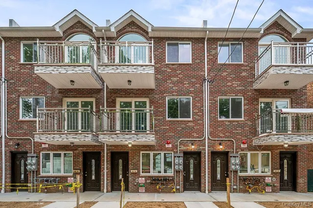 $2,090,000 | 10603 49th Avenue | South Corona