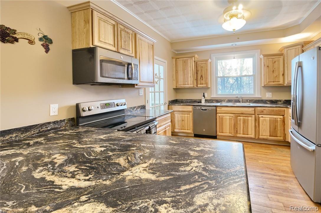 3330 Center Road Highland, MI 48357 - Photo 12 of 60 SD3_9793-HDR(5).jpg