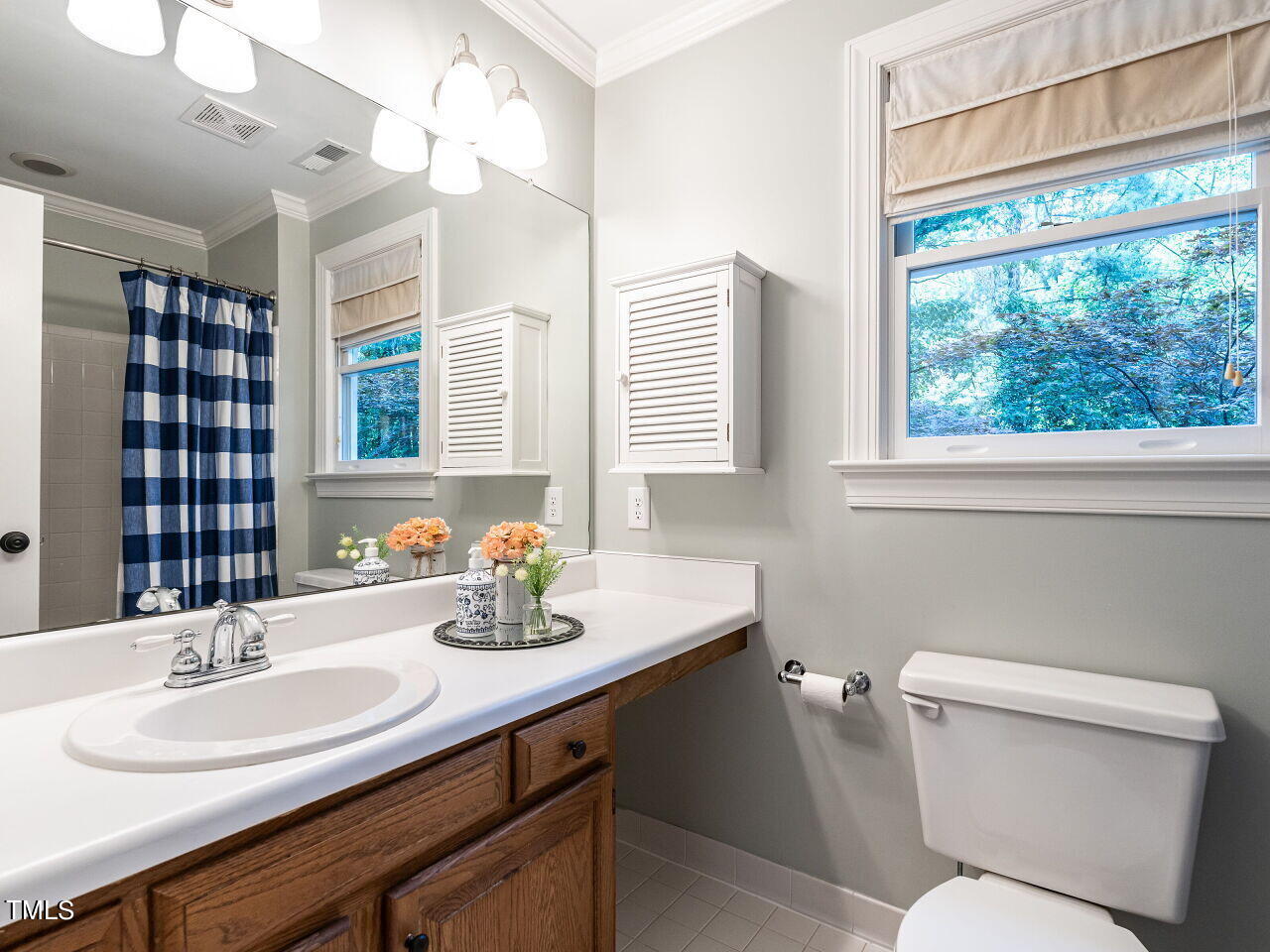 1019 New Dover Road Apex, NC 27502 - Photo 22 of 33 030-1280x960-bathroom