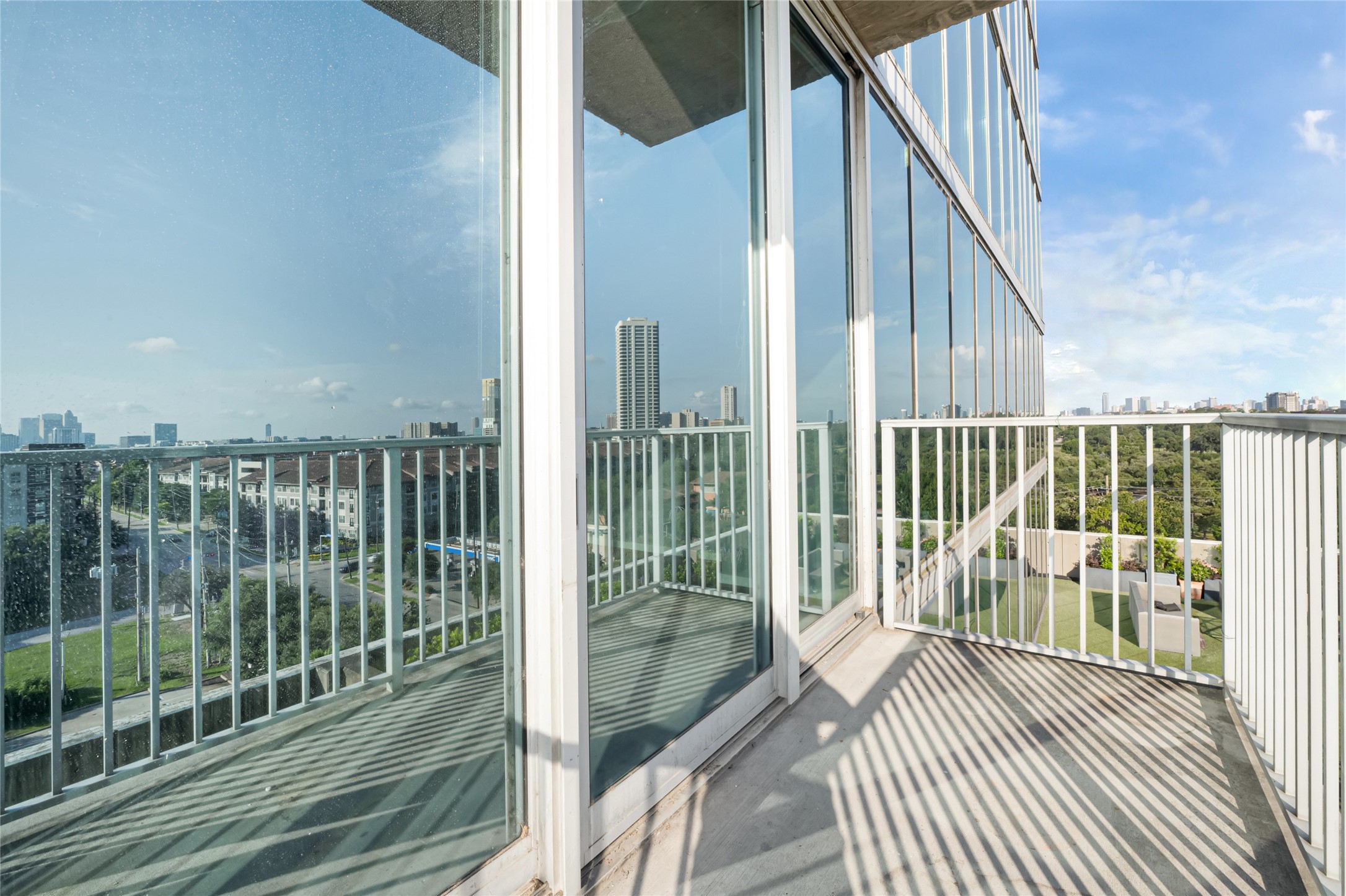 5925 Almeda Road, Unit 10815 Houston, TX 77004 - Photo 17 of 27