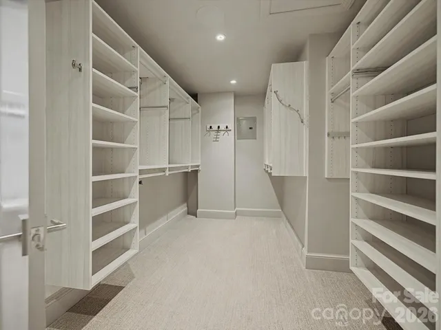 $1,445,000 | 2633 Richardson Drive, Unit 5B, Charlotte, NC 28211