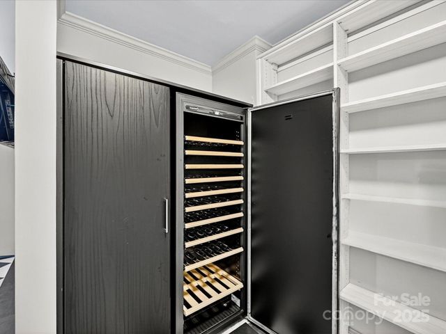 $1,445,000 | 2633 Richardson Drive, Unit 5B, Charlotte, NC 28211