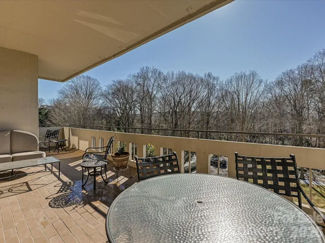 $1,445,000 | 2633 Richardson Drive, Unit 5B, Charlotte, NC 28211