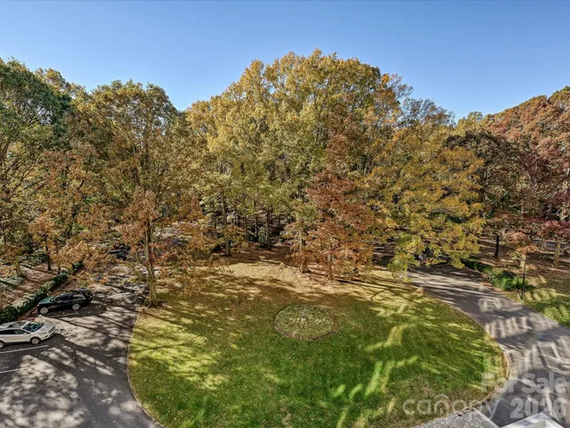 $1,445,000 | 2633 Richardson Drive, Unit 5B, Charlotte, NC 28211