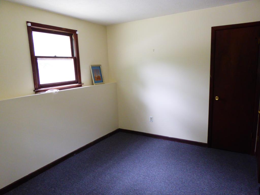 156 Bay Road Shelburne, VT 05482 - Photo 12 of 14 Gallery Image 12