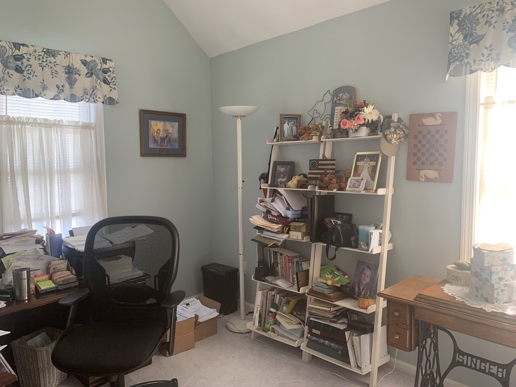 7 Queen Of Roses Lane, Unit 7 Uxbridge, MA 01569 - Photo 20 of 29 Gallery Image 20
