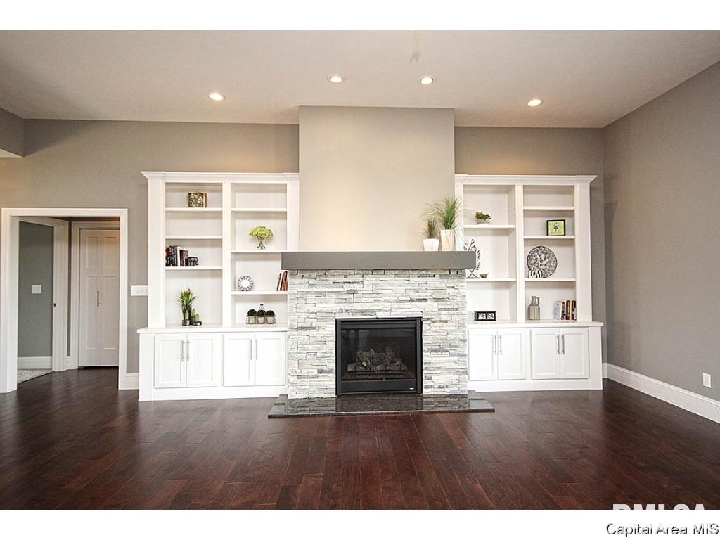 3609 Crystal Spring Drive Springfield, IL 62711 - Photo 3 of 26