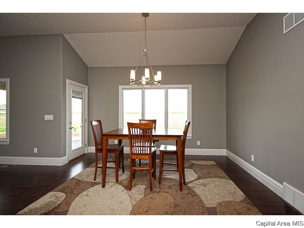 3609 Crystal Spring Drive Springfield, IL 62711 - Photo 7 of 26