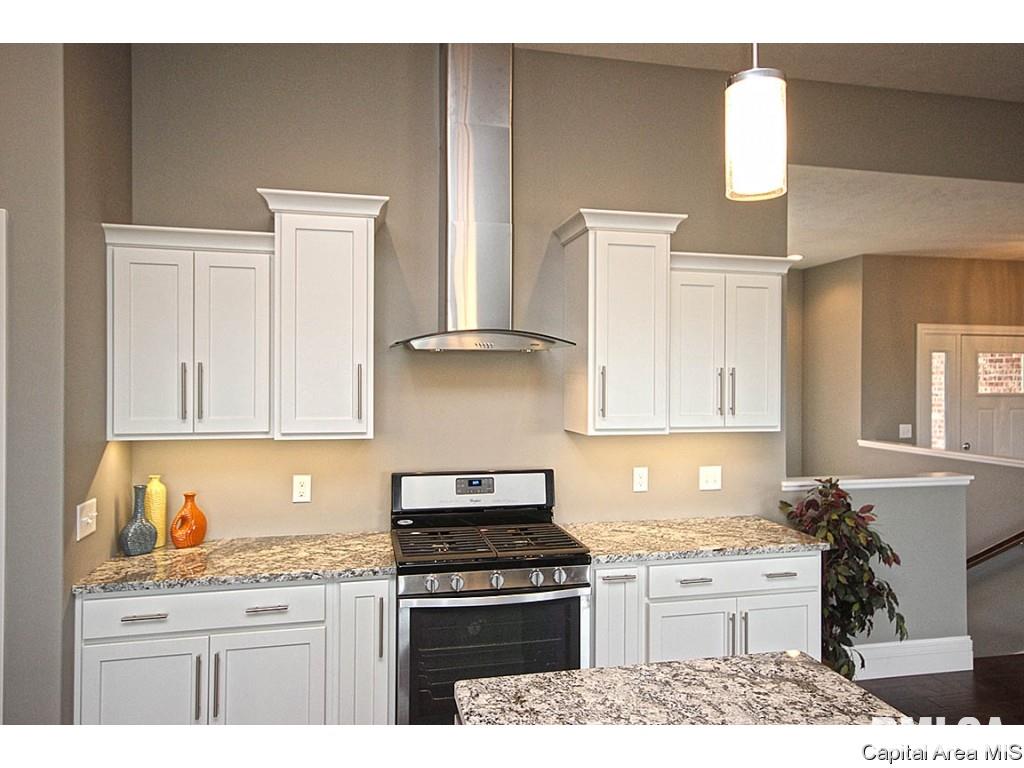 3609 Crystal Spring Drive Springfield, IL 62711 - Photo 10 of 26