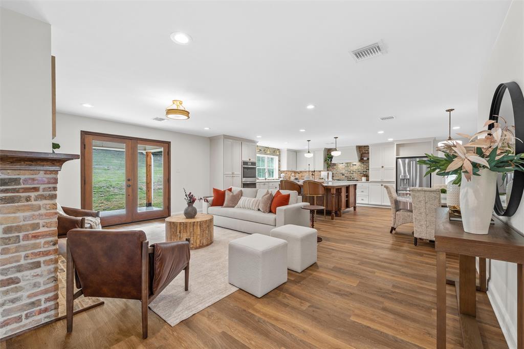 310 Rabbit Hill Lorena, TX 76655 - Photo 10 of 40