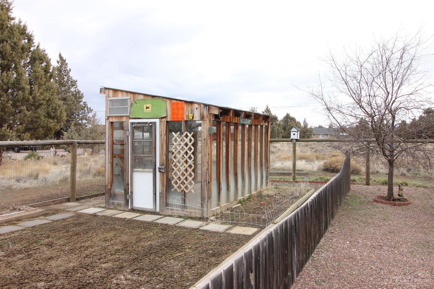 Green House, Garden Area, Raised Beds as