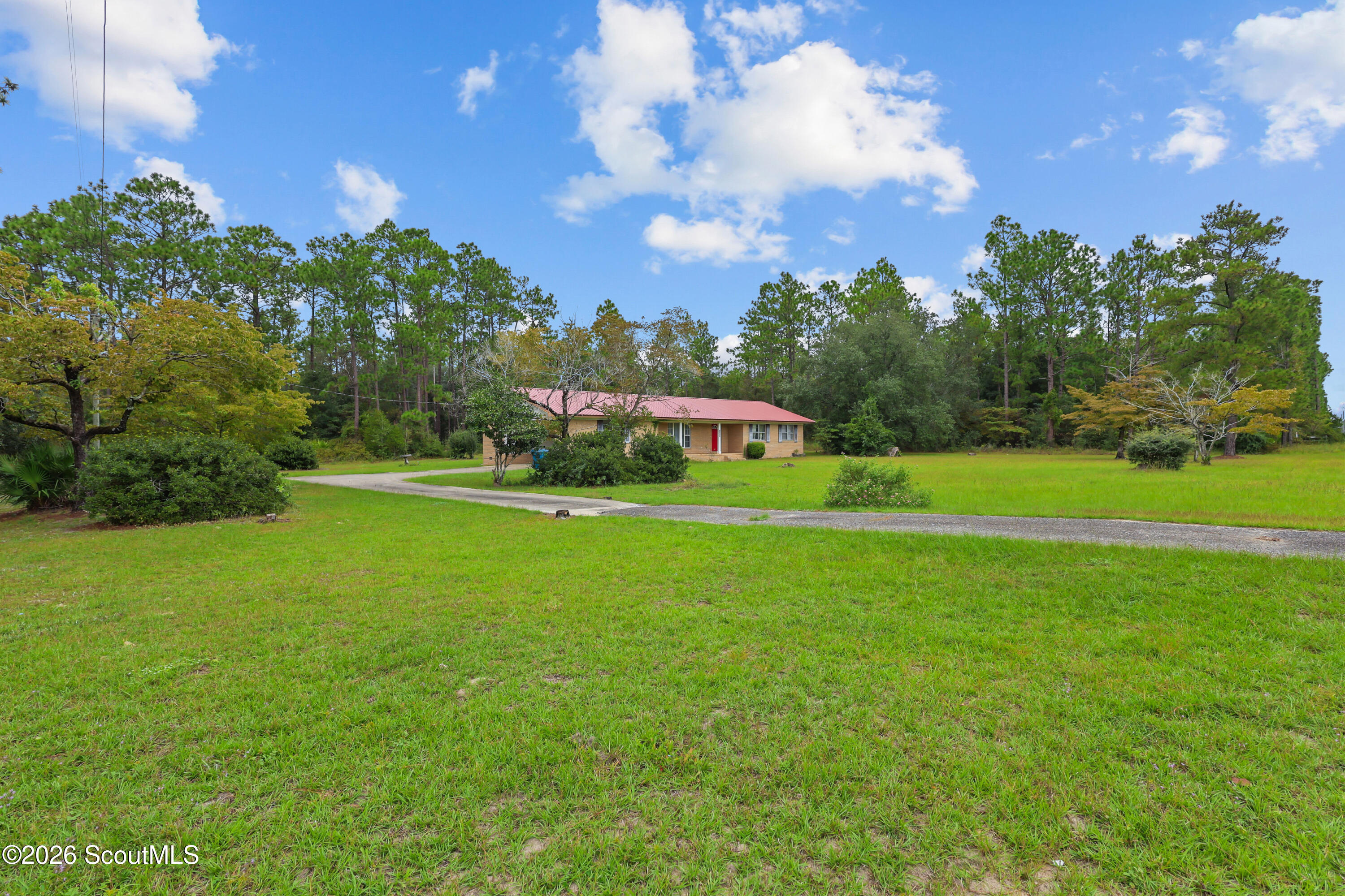 1641 Spring Grove Road Jesup, GA 31545 - Photo 4 of 29 4