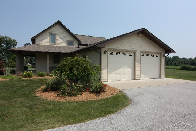 1912 Gabel Road Saginaw, MI 48601 - Photo 24 of 24 31204251-23.JPG