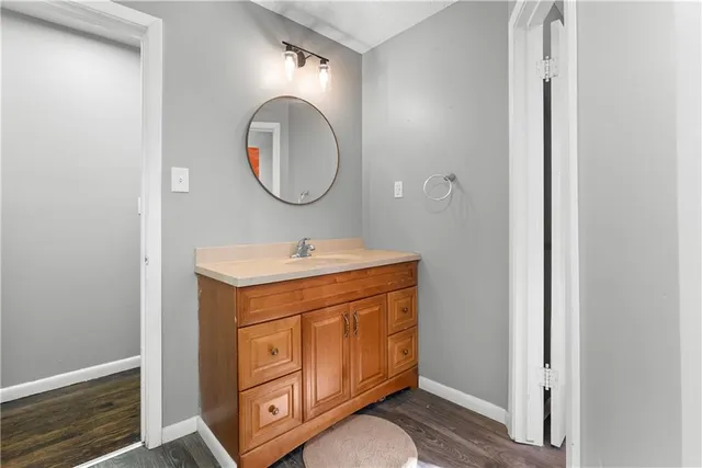 $186,000 | 2625 South Arlington Avenue, Independence, MO 64052