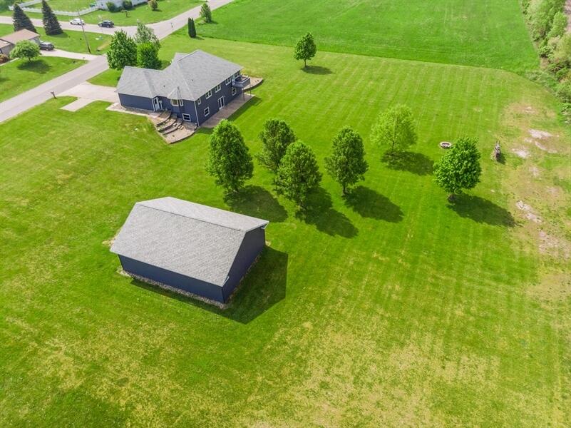 724 North Fail Road La Porte, IN 46350 - Photo 40 of 44 801x600