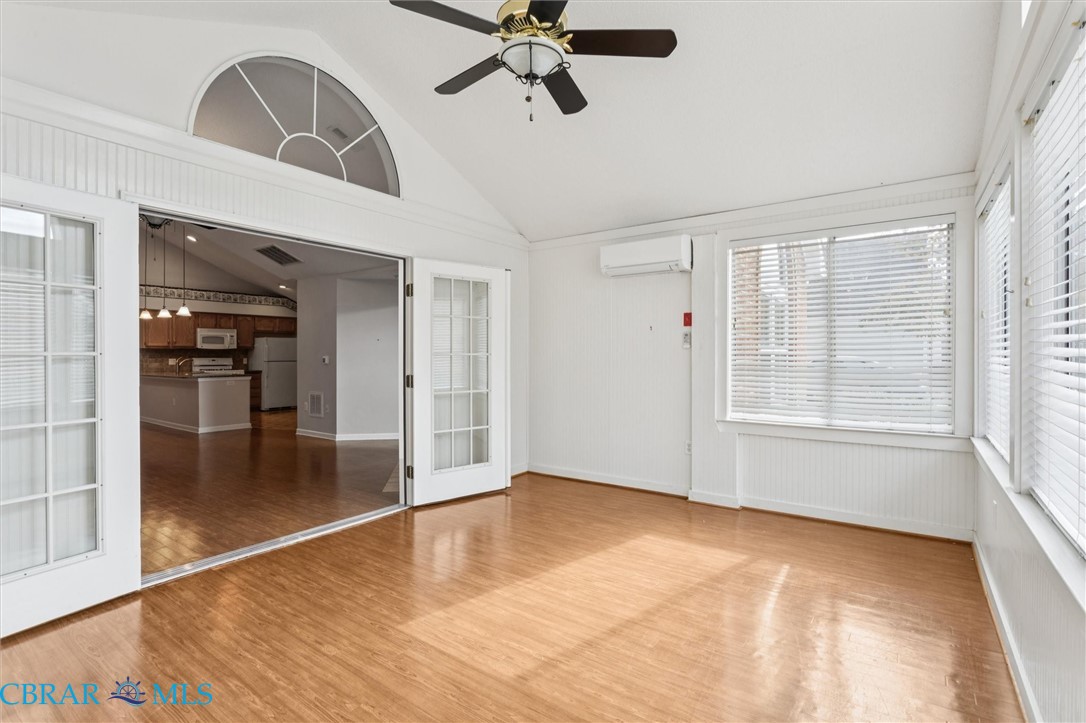230 Timberline Loop Yorktown, VA 23692 - Photo 12 of 33 Gallery Image 12
