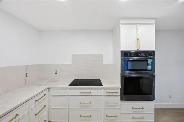 $3,000 | 13025 Village Chase Circle, Tampa, FL 33618