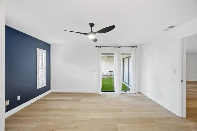 $3,000 | 13025 Village Chase Circle, Tampa, FL 33618