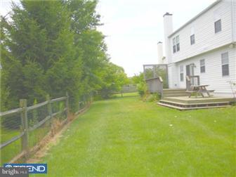 7 Corralberry Road Newark, DE 19702 - Photo 3 of 4 Exterior Back