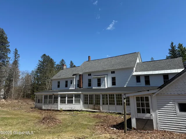 $399,000 | 17971 Highway 22, Berlin, NY 12022