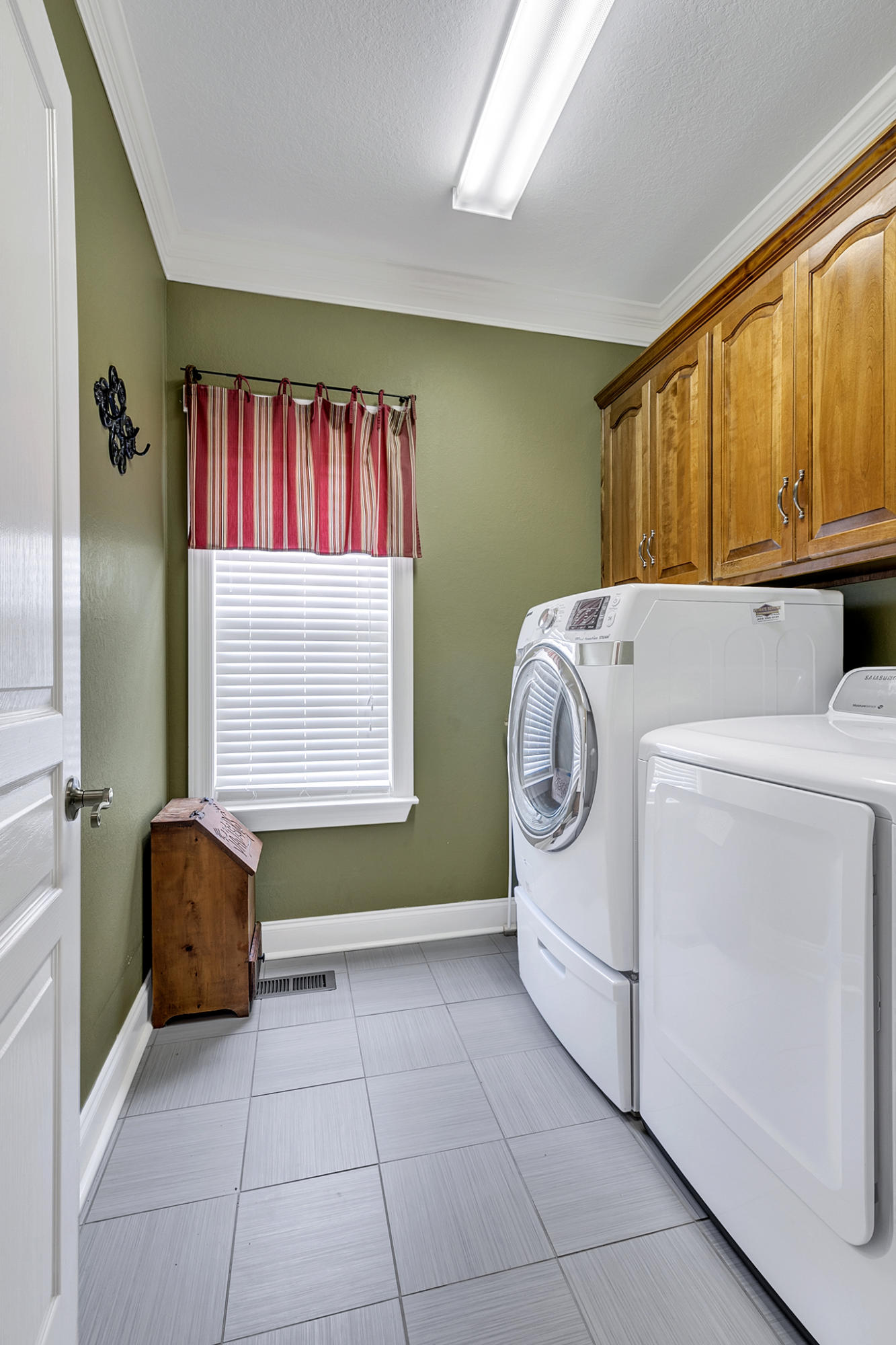 3219 Ripplin Run Lane Ooltewah, TN 37363 - Photo 23 of 54 Laundry room on 1st Floor