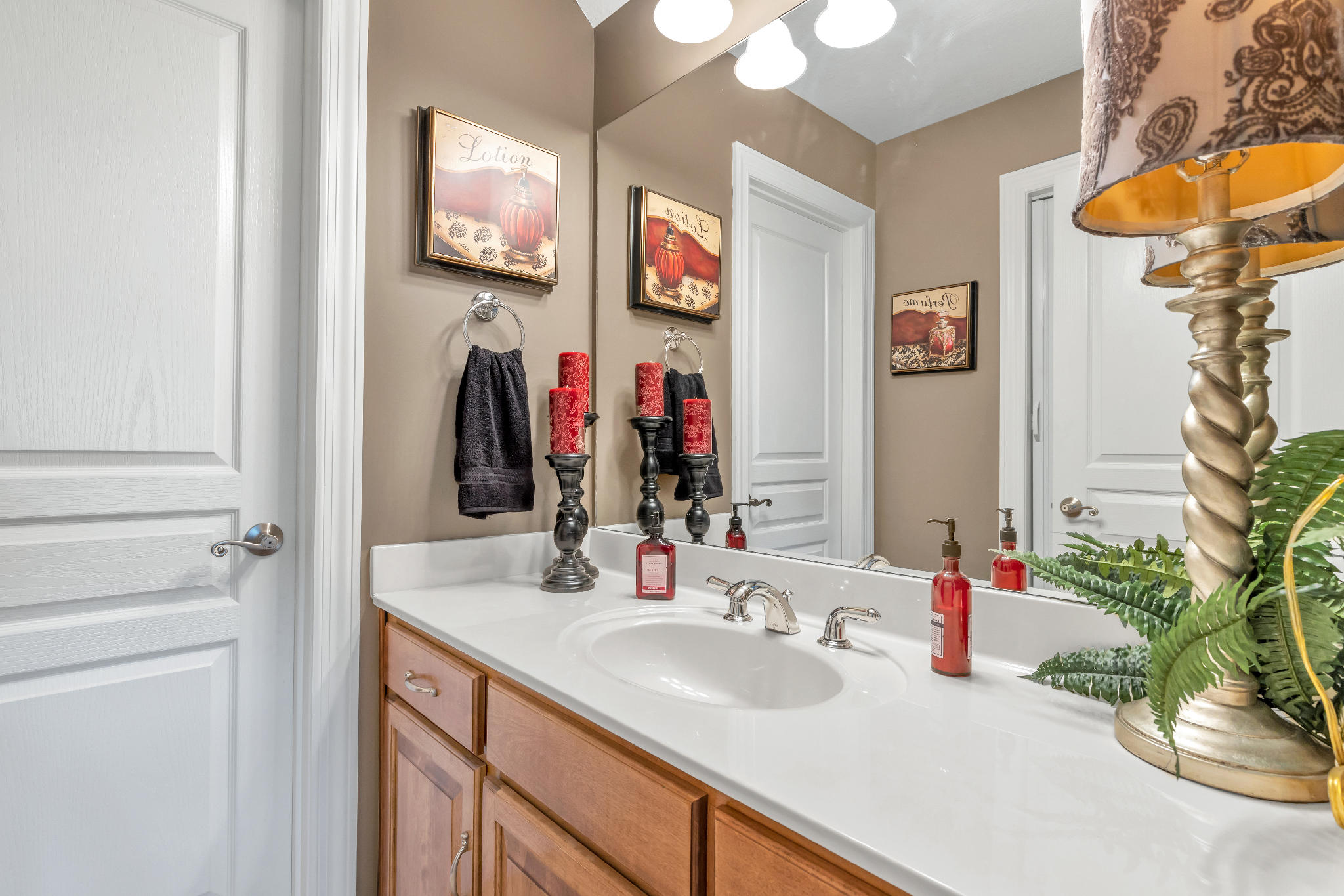 3219 Ripplin Run Lane Ooltewah, TN 37363 - Photo 29 of 54 Jack and Jill Bathroom Upstairs