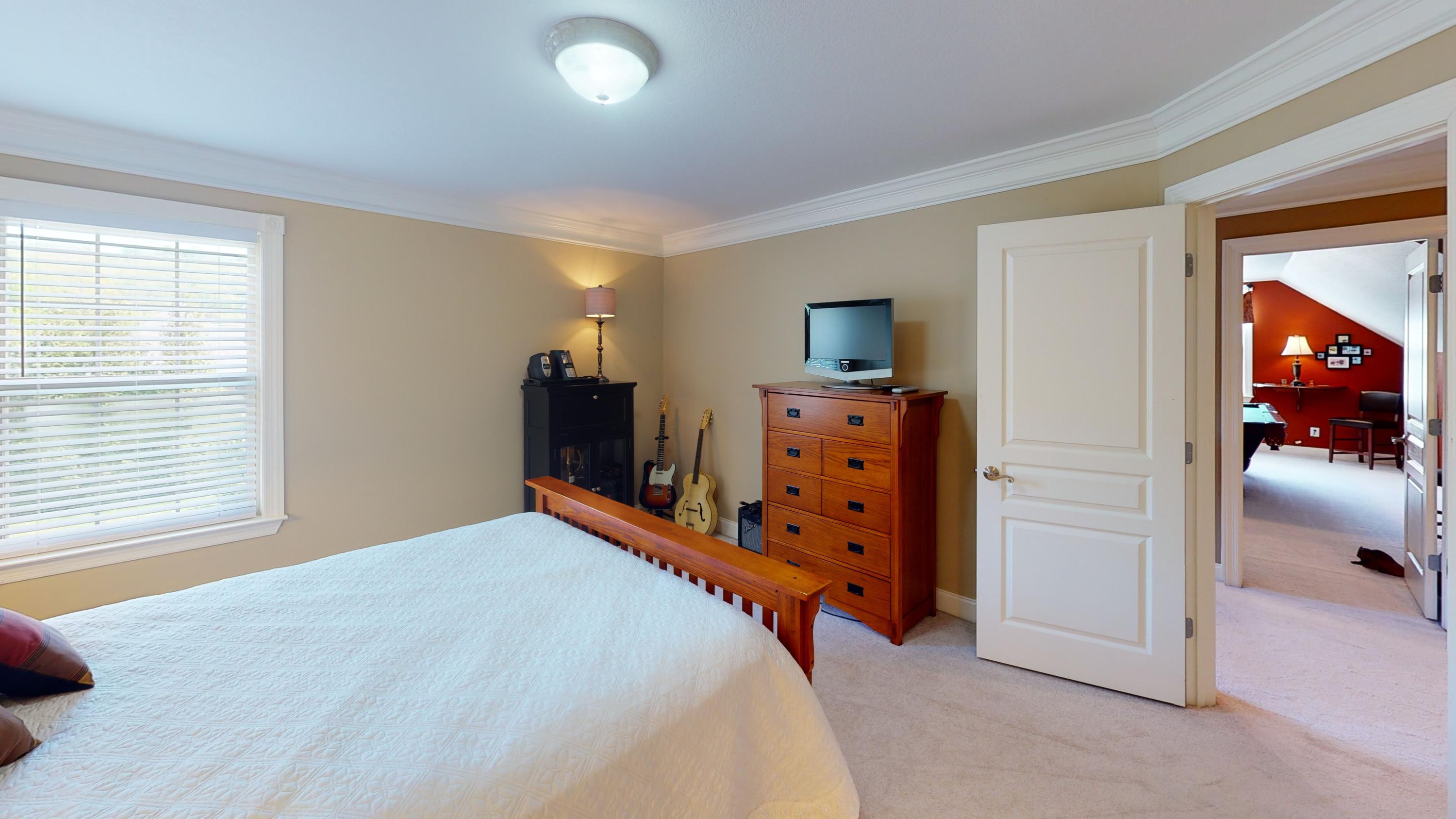 3219 Ripplin Run Lane Ooltewah, TN 37363 - Photo 33 of 54 Bedroom 4 view 2