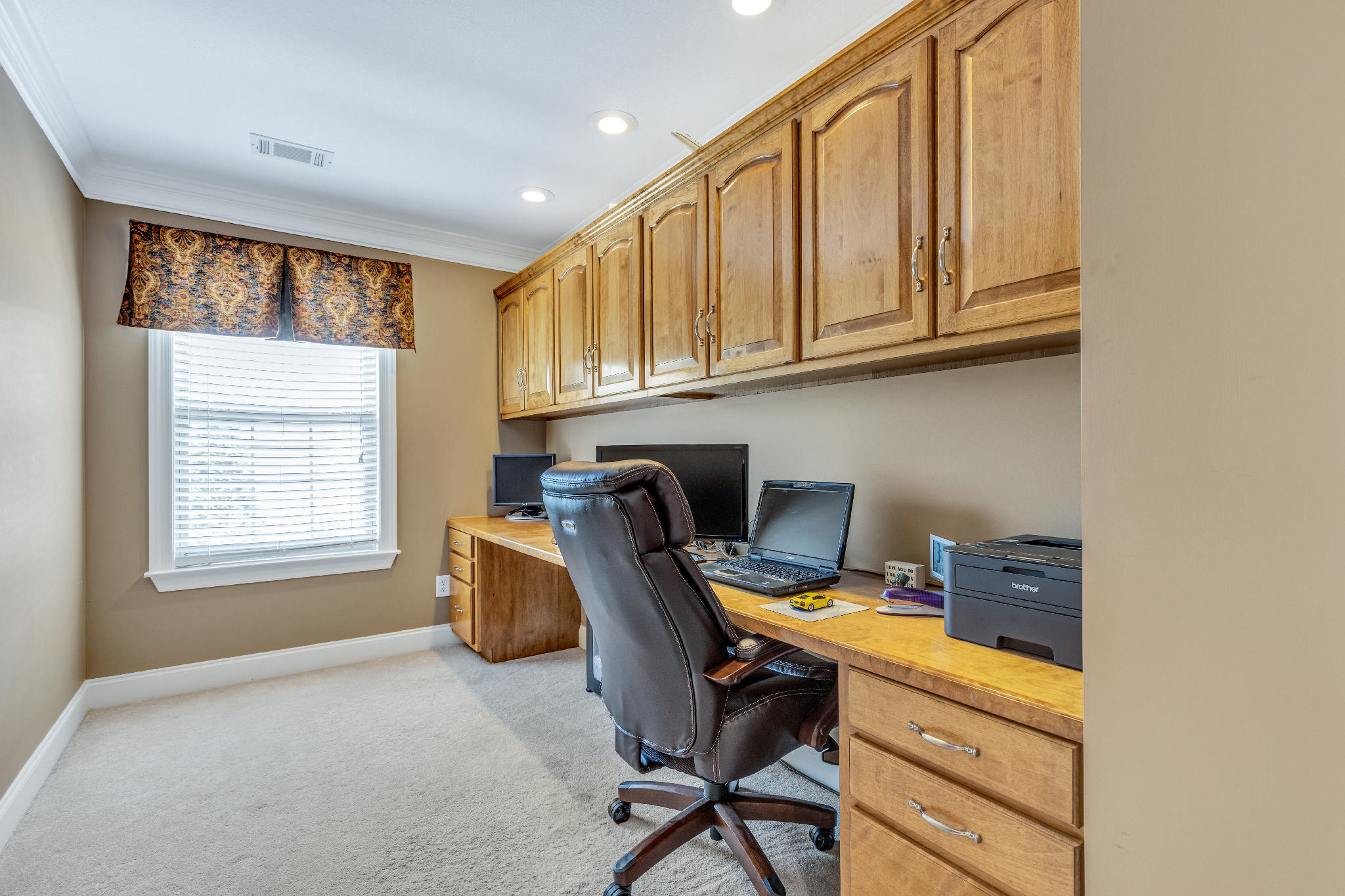 3219 Ripplin Run Lane Ooltewah, TN 37363 - Photo 34 of 54 Office Area Upstairs