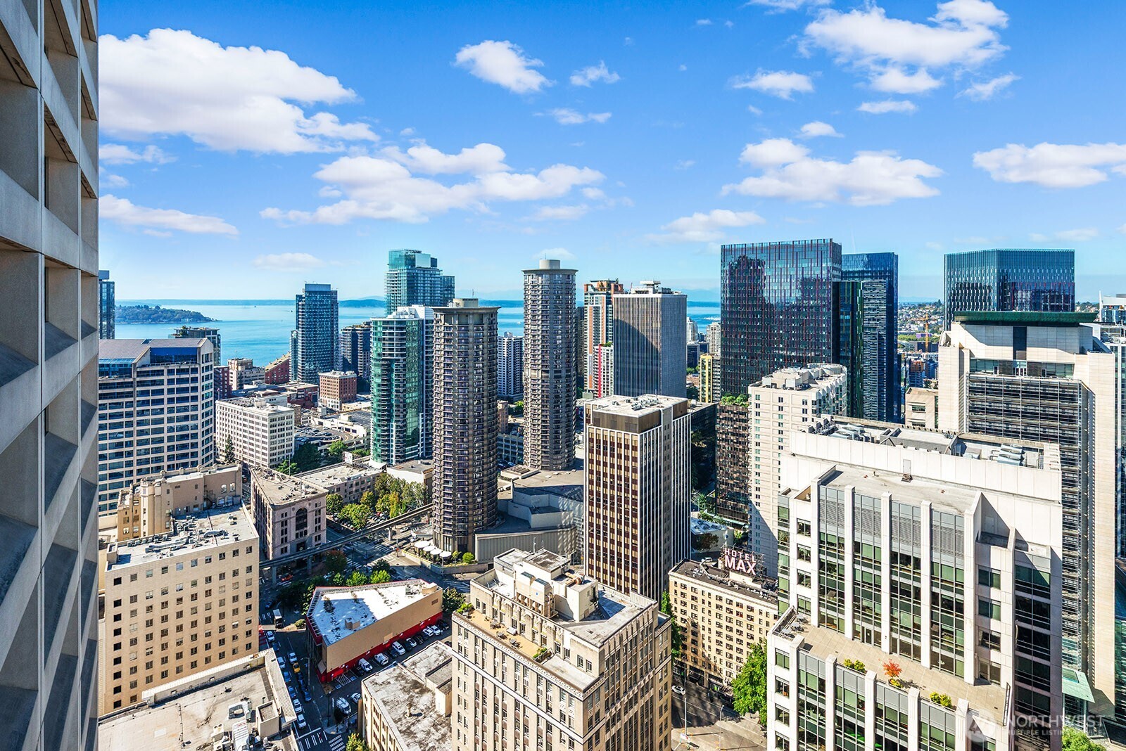 737 Olive Way, Unit 3509 Seattle, WA 98101 - Photo 30 of 31 a picture of city view