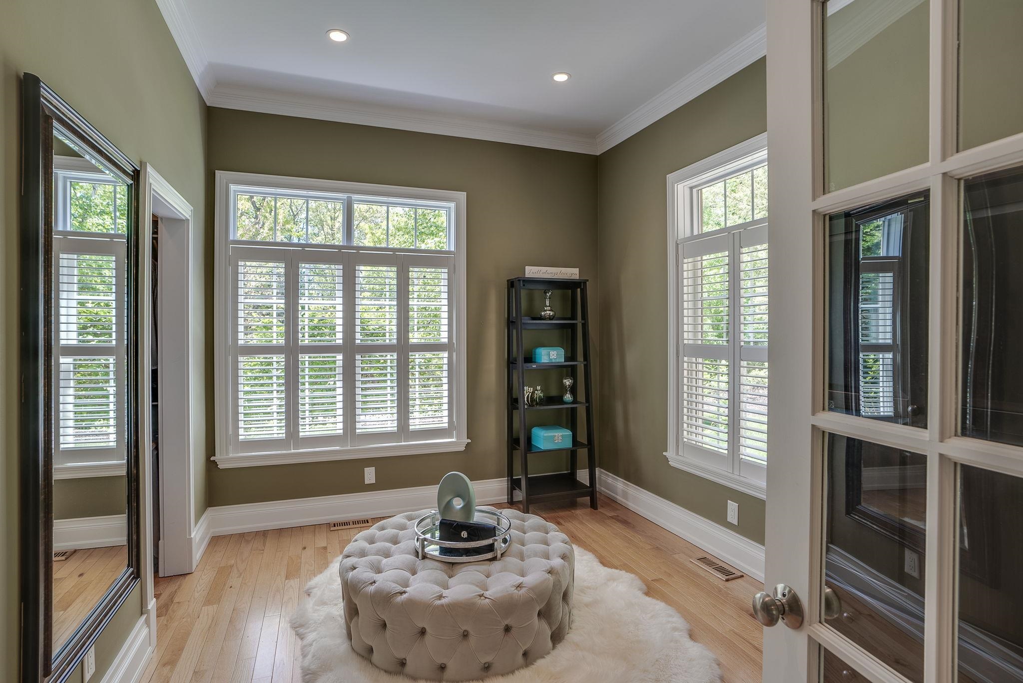 61 Riddle Drive Bedford, NH 03110 - Photo 23 of 40