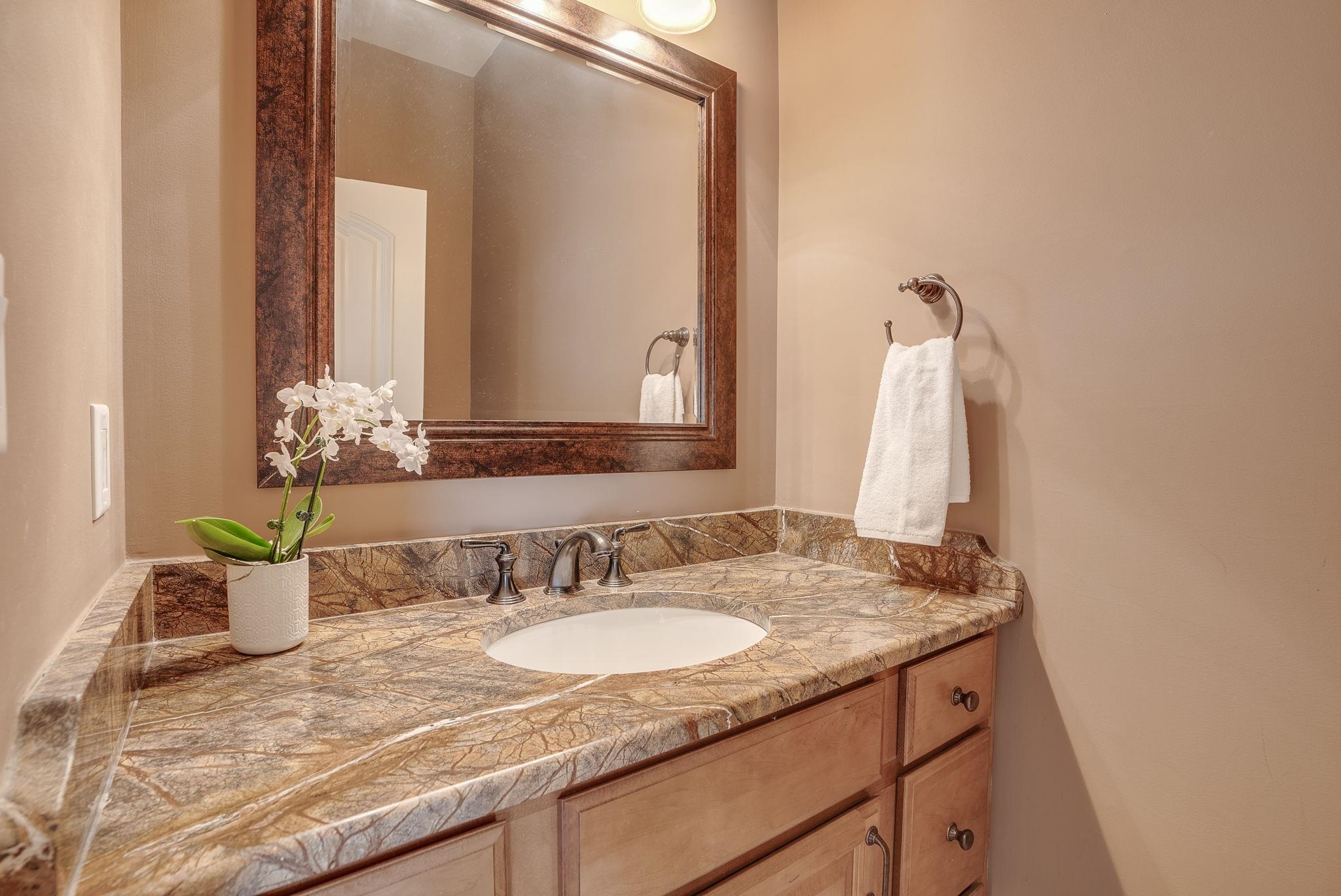 61 Riddle Drive Bedford, NH 03110 - Photo 29 of 40