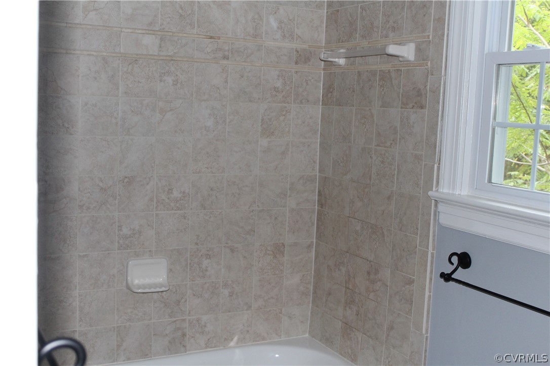 13621 Thorngate Road Midlothian, VA 23113 - Photo 42 of 46 a bathroom with a shower