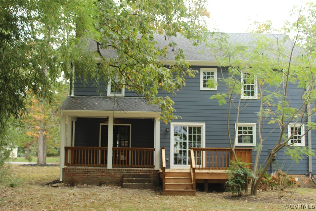 13621 Thorngate Road Midlothian, VA 23113 - Photo 8 of 46 front view of a house with a tree