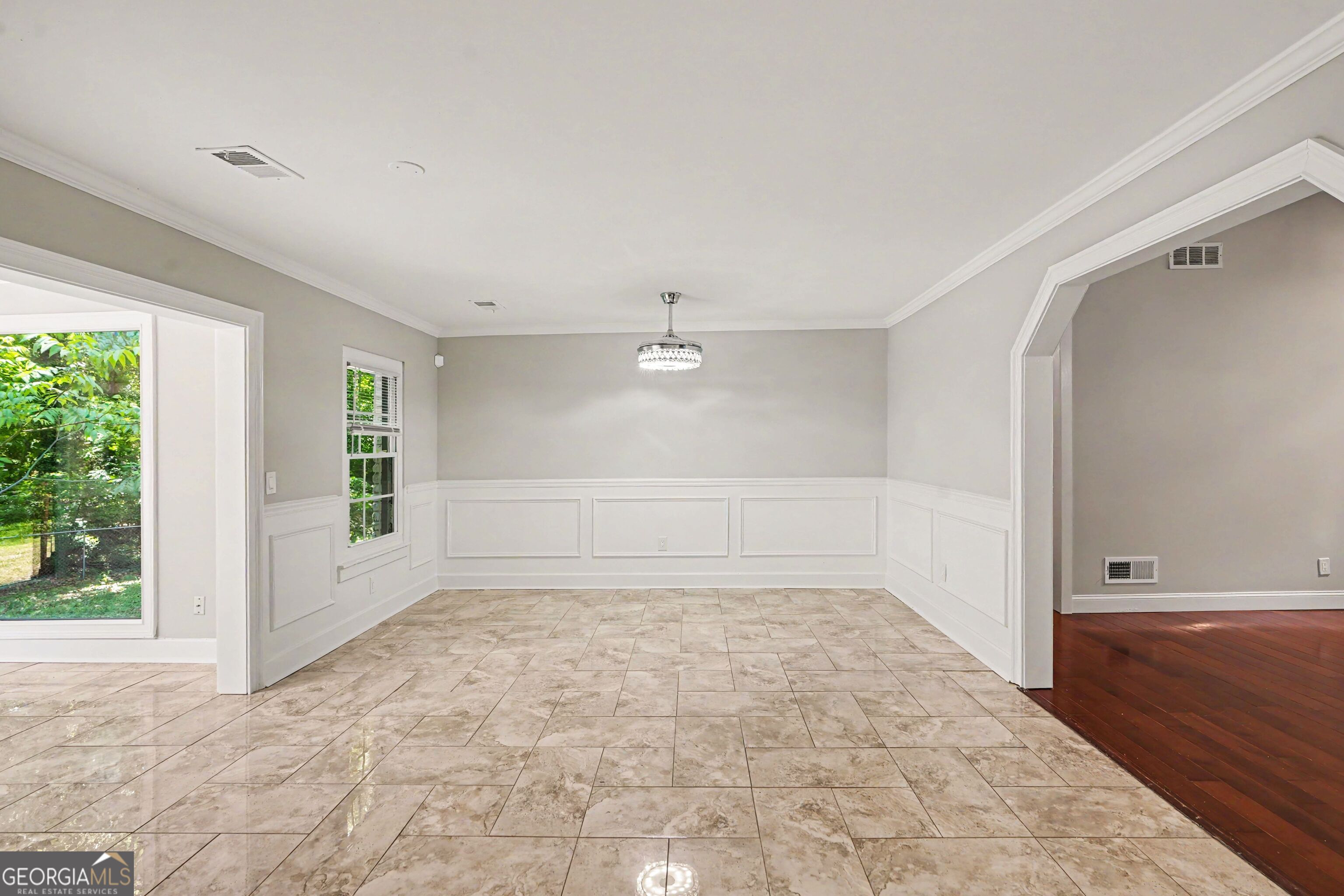 592 Henderson Road Jonesboro, GA 30238 - Photo 9 of 31