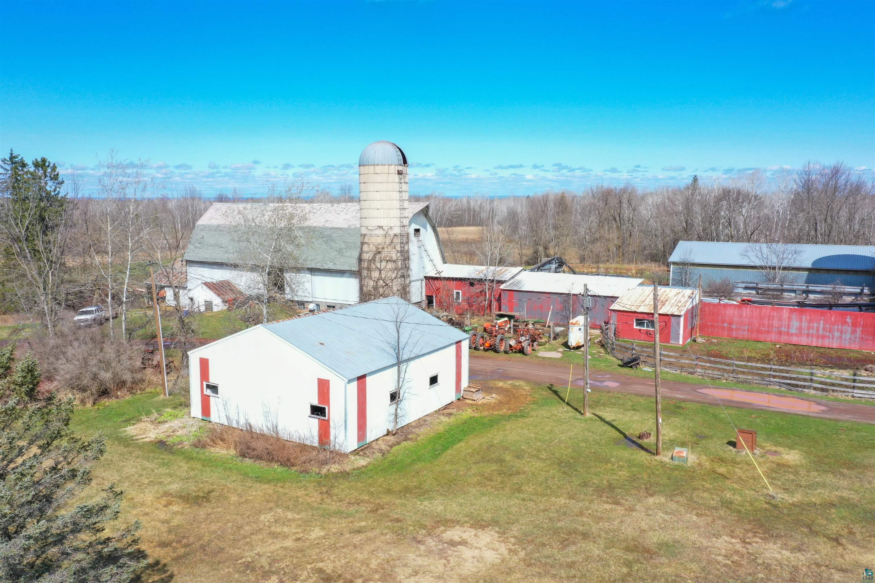 80105 Evergreen Road Port Wing, WI 54865 - Photo 3 of 13 Gallery Image 3