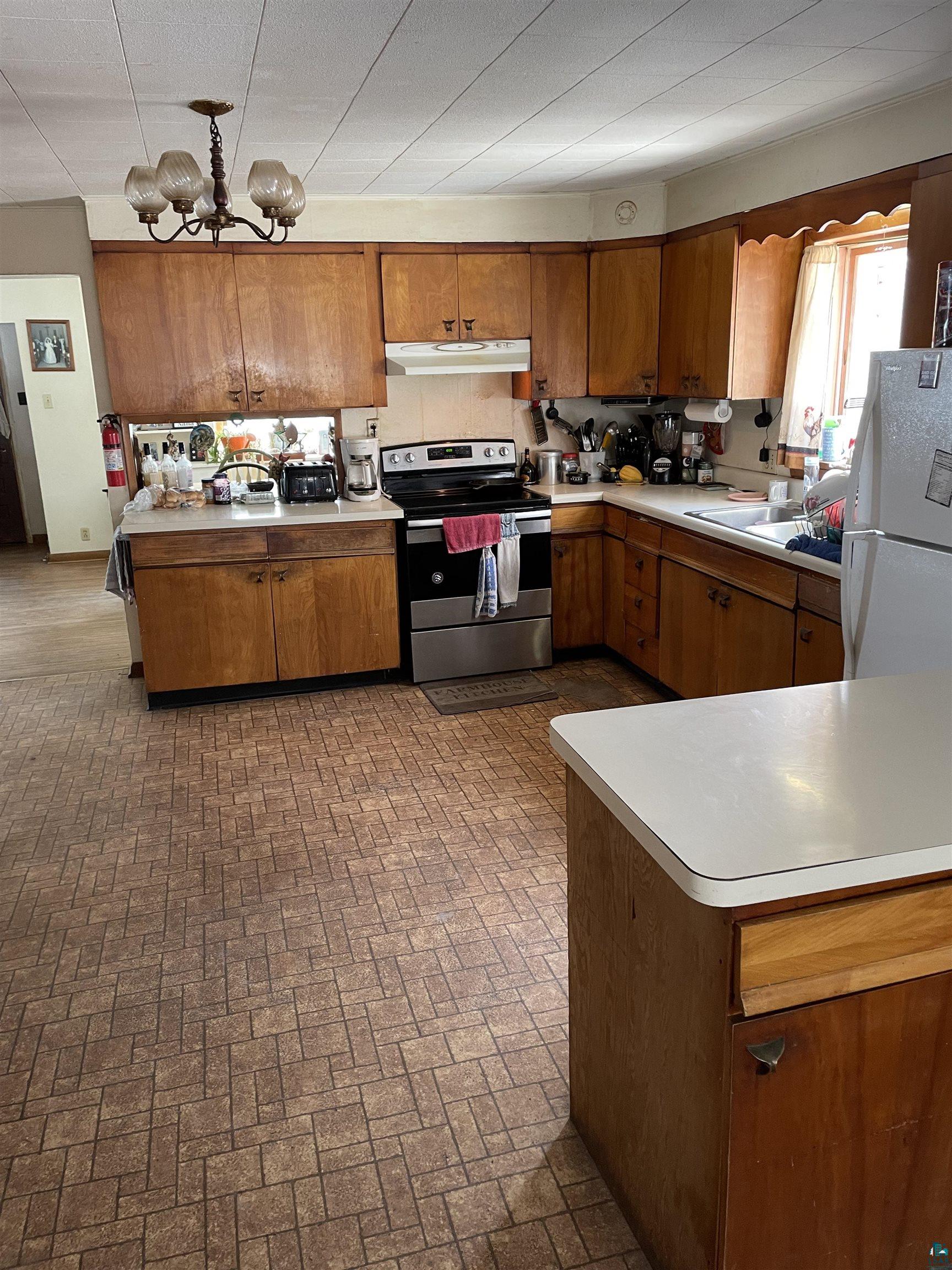 80105 Evergreen Road Port Wing, WI 54865 - Photo 4 of 13 Gallery Image 4