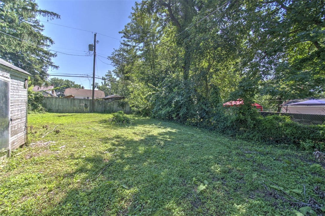 946 North University Avenue Decatur, IL 62522 - Photo 9 of 10