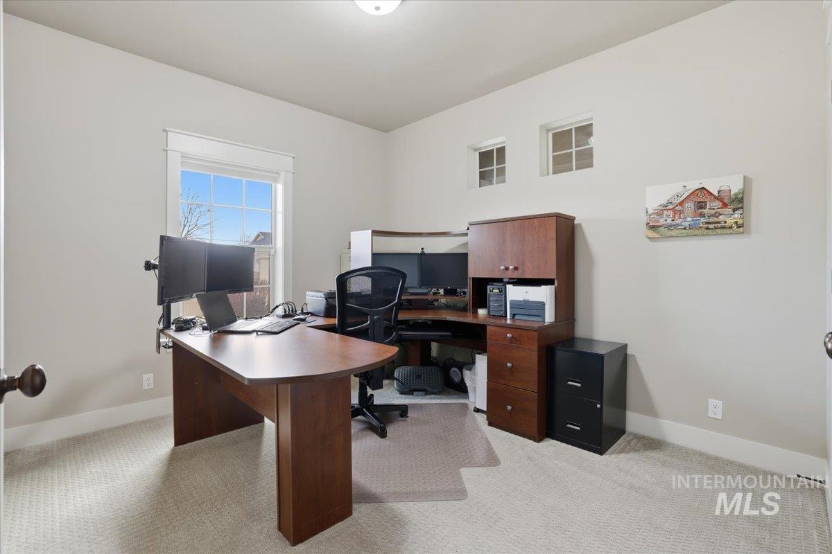 4604 Middlesboro Way Caldwell, ID 83607 - Photo 27 of 43 Office space featuring light colored carpet